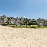 Allo Europa I Parking Piscina Padel 3 *