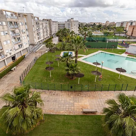 Allo Europa I Parking Piscina Padel 3 Херес-де-ла-Фронтера