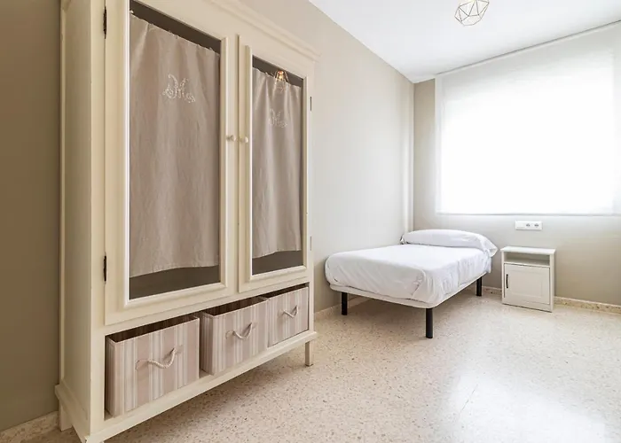 Allo Europa I Parking Piscina Padel 3 Apartman *