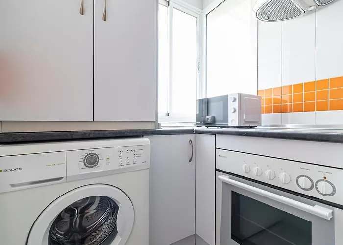 Allo Europa I Parking Piscina Padel 3 * Χέρεζ